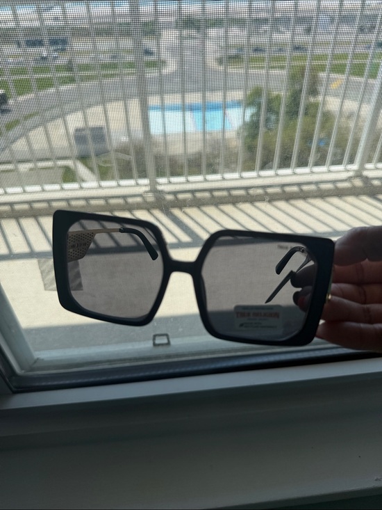 True Religion Accessories - True Religion Oversized Black Square Sunglasses